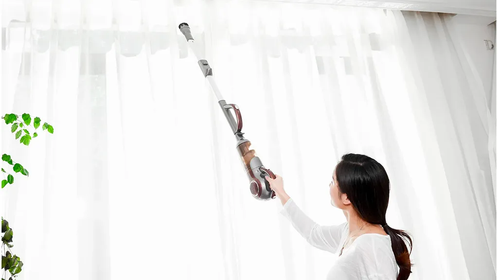 Giặt rèm cửa chung cư (Curtain Cleaning)